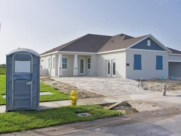Best Portable restroom trailer rental  in Powder Springs, GA